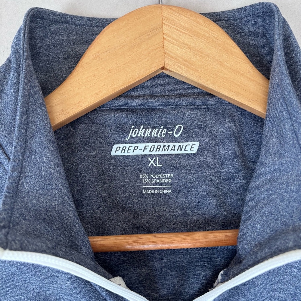 Johnnie-O prep formance 1/4 zip sweater - Picture 3 of 5